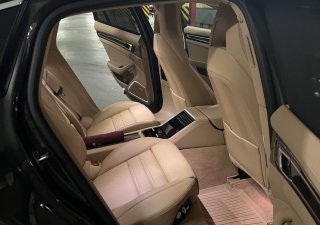 Porsche Panamera 2017 - Màu xám, nhập khẩu nguyên chiếc