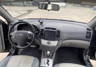 Hyundai Avante 2009 - Hyundai Avante 2009 số tự động