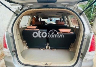 Toyota Innova xe gia đình đang chạy bình thường 2008 - xe gia đình đang chạy bình thường