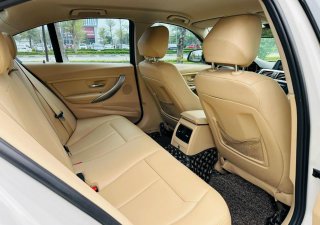 BMW 320i 2014 - Đăng ký 2015