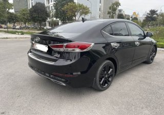 Hyundai Elantra 2017 - Xe không đâm đụng, ngập nước