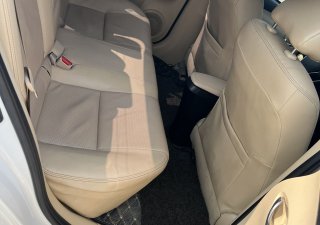 Toyota Vios 2021 - Màu trắng giá ưu đãi