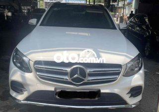 Mercedes-Benz GLC 300 2017 Màu Trắng nội thất màu kem 2017 - GLC300 2017 Màu Trắng nội thất màu kem