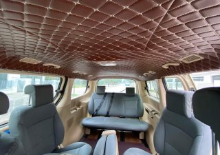 Hyundai Grand Starex 2010 - Màu vàng, nhập khẩu nguyên chiếc