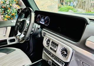 Mercedes-Benz G63 2021 - Ruby black
