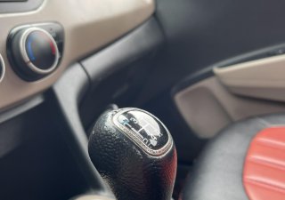 Hyundai Premio 2015 - Nhập khẩu