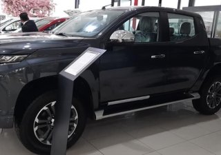 Mitsubishi Triton 2022 - Xả kho Triton GLX màu Xám 2022 tặng full phụ kiện chính hãng