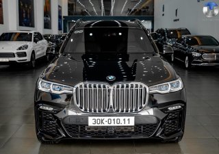BMW X7 2022 - Màu đen, giá tốt