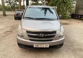 Hyundai Starex 2015 - Tải van đời 2015, 6 chỗ, tải 670kg, xe chính chủ từ mới