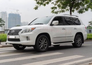 Lexus LX 570 2009 - Màu trắng, xe nhập số tự động