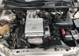 Toyota Camry 2003 - Giá rẻ giật mình