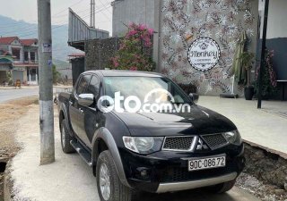 Mitsubishi Triton bán  2009 2 cầu máy dầu 2009 - bán triton 2009 2 cầu máy dầu