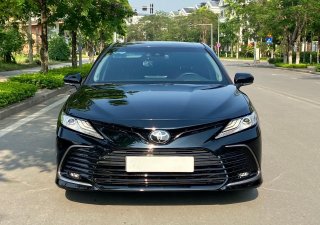 Toyota Camry 2022 - Siêu lướt, biển HN