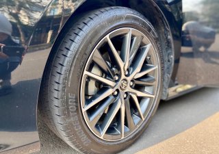 Toyota Camry 2022 - Siêu lướt, biển HN