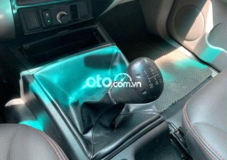 Mitsubishi Pajero   2014, số sàn, máy dầu, màu vàng 2014 - Mitsubishi Pajero 2014, số sàn, máy dầu, màu vàng