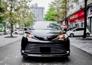 Toyota Sienna 2022 - Lướt 8000 miles, model 2022, nhập Mỹ, giao xe toàn quốc