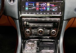 Jaguar 2015 - Máy móc nguyên bản
