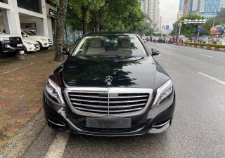 Mercedes-Benz S400 2015 - Màu đen, nội thất kem