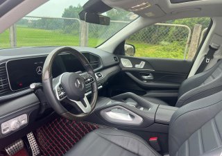 Mercedes-Benz GLS 450 2021 - SUV gầm cao nội ngoại thất đen - Cá tính mạnh mẽ - Full option đi kèm