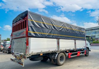Isuzu NQR 2023 - Thùng bạt inox 6 tấn, có sẵn giao ngay, KM 20tr tiền mặt