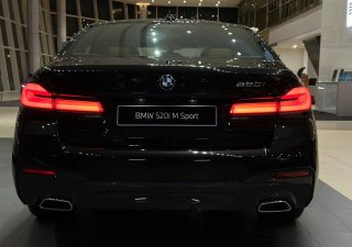 BMW 520i 2023 - Hot, ưu đãi cực tốt tại Bình Dương