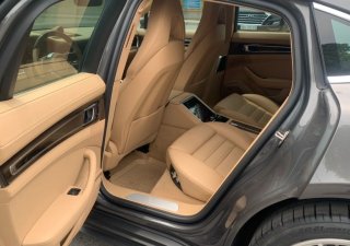 Porsche Panamera 2017 - Màu xám, nhập khẩu nguyên chiếc