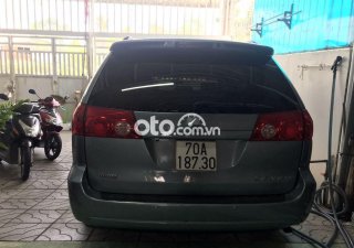 Toyota Sienna Xe nhà, ít đi, màu xanh ngọc rất đẹp 2007 - Xe nhà, ít đi, màu xanh ngọc rất đẹp