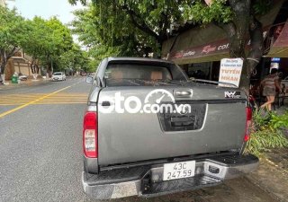 Nissan Navara Nissa  gia đình đang đi 2011 - Nissa Navara gia đình đang đi