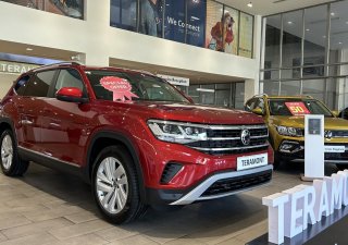 Volkswagen Teramont Teramont Luxury đỏ 2023 2023 - Cần bán Volkswagen Teramont Teramont Luxury đỏ 2023 2023, màu đỏ