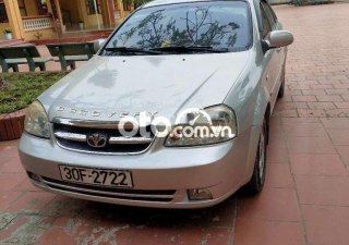 Daewoo Lacetti Gia đình nâng đời nên tìm chủ mới cho em nó. 2007 - Gia đình nâng đời nên tìm chủ mới cho em nó.
