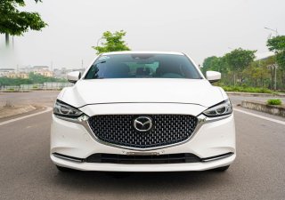 Mazda 6 2022 - Màu trắng, nội thất nâu