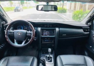 Toyota Fortuner 2021 - Màu trắng, máy dầu