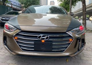 Hyundai Elantra 2016 - Số sàn, giá 2xy, anh em k+ ok, xe 1 chủ biển phố không mất 20 triệu - Xe thật mới, lốp xe còn 5 quả mới