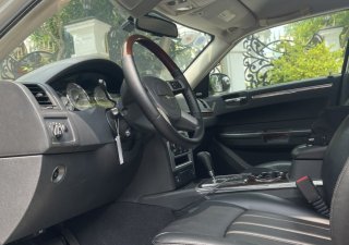 Chrysler 300 2008 - Một chủ từ đầu nguyên zin còn chất bán