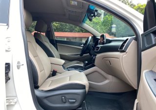 Hyundai Tucson 2021 - màu trắng đẹp, liên hệ xem xe