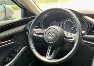 Mazda 3 2020 - Màu trắng, biển tỉnh