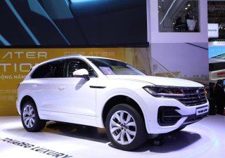Volkswagen Touareg 2023 - Giảm thêm 200-300tr khi liên hệ Hotline phía dưới