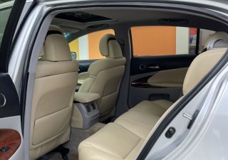 Lexus GS 300 2006 - Cần bán gấp Lexus GS 300 đời 2006  ĐK :2008 nhập khẩu chính chủ tôi  công chức chạy ít 9 vạn lên xe còn rất đẹp và  mới