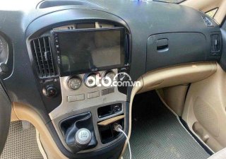 Hyundai Grand Starex bán starex 9 chỗ ghế soay máy dầu 2014 - bán starex 9 chỗ ghế soay máy dầu