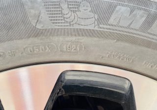 Kia Carnival 2021 - Bảo hành 10.000km sau khi mua xe.