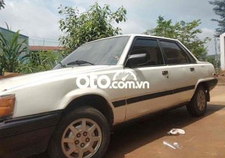 Toyota Camry tập lái quá ok 1985 - tập lái quá ok