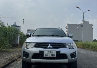 Mitsubishi Triton 2012 - Xe chủ đi giữ gìn nên xe còn rất mới