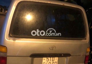 Toyota Hiace Cần bán gấp tải van 6 chỗ máy móc êm ru 22tr 2001 - Cần bán gấp tải van 6 chỗ máy móc êm ru 22tr