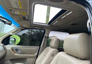 Ford Escape 2005 - Giá 148tr.