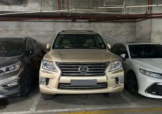 Lexus LX 570 2009 - đã lên form 2015 đồ mới 100% chính hãng, xe mới làm bảo dưỡng cấp lơn