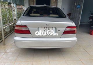 Nissan Bluebird  2.0AT  tự động 1995 1995 - Nissan 2.0AT Bluebird tự động 1995