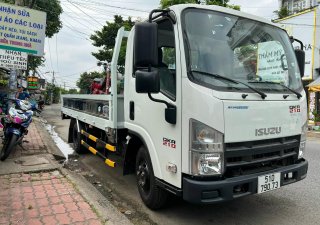 Isuzu QKR 2022 - Chính chủ cần  bán Xe tải isuzu thùng lững KTLL DxRxC: 4.380x1.870x550. Sản xuất 2022