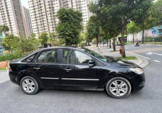 Ford Focus 2011 - Ford Focus 2.0 Sedan Ghia 2011, Số tự động.