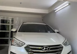 Hyundai Santa Fe 2015 - CHÍNH CHỦ CẦN BÁN Hyundai Santafe máy xăng 2.4L, FWD, 2015