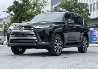 Lexus LX 600 7 2024 - bán xe Lexus LX 600 7 chỗ mới 100% có xe luôn model 2024, màu đen